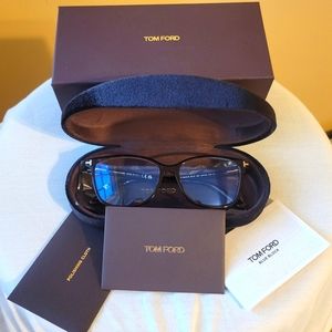 Tom Ford FT5842-B Optical Glasses